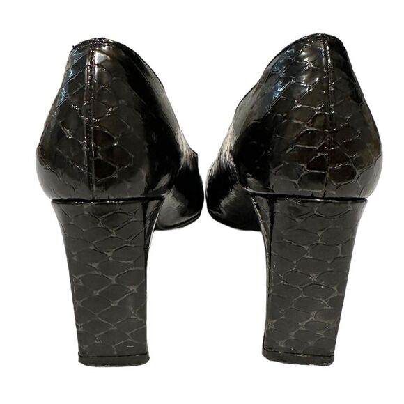 Stuart Weitzman Croc Embossed Black Heels/Pumps size 8.5 AA - Picture 7 of 12